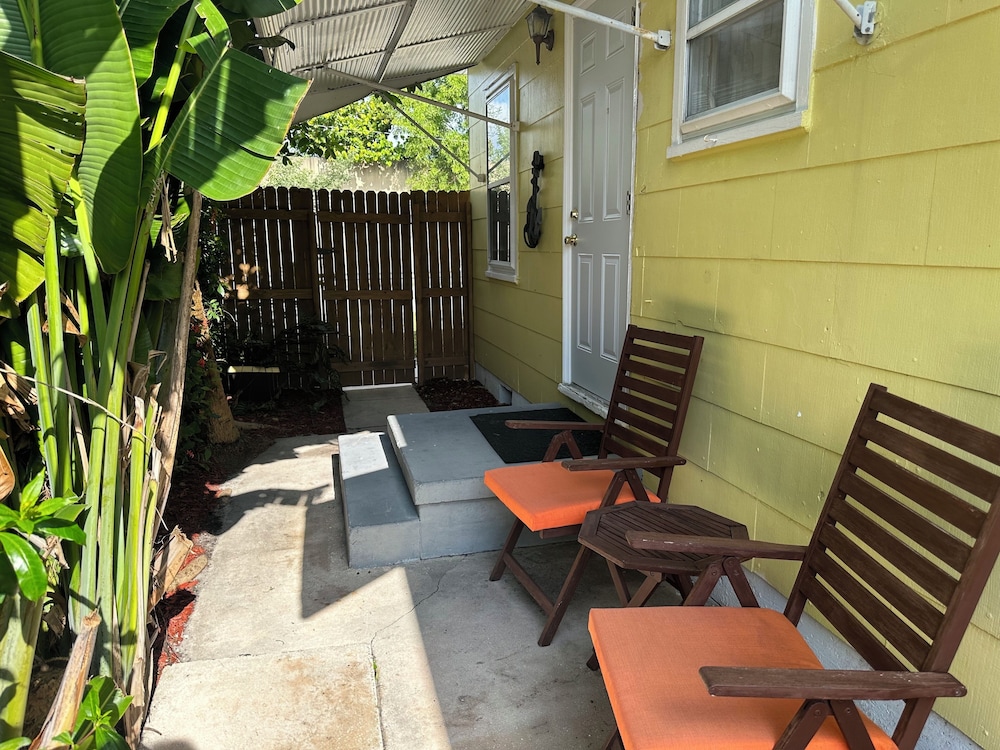 Artist Beach Retreat