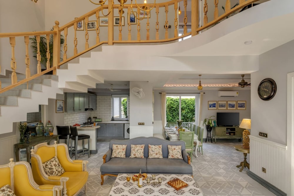 The Hornbill Villa - 3bhk With Pvt Pool in Saligao