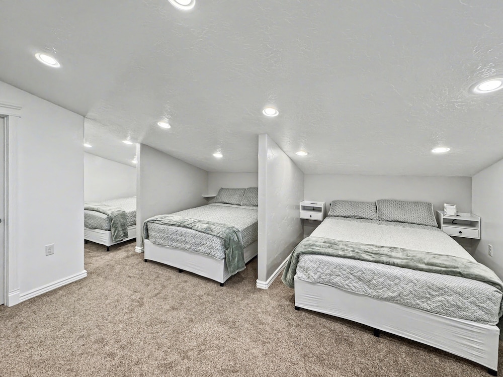 Robin's Nest BNB