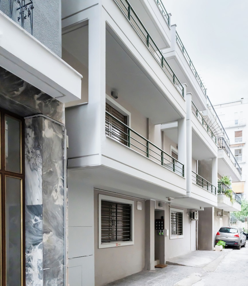 Elysee apartment 3