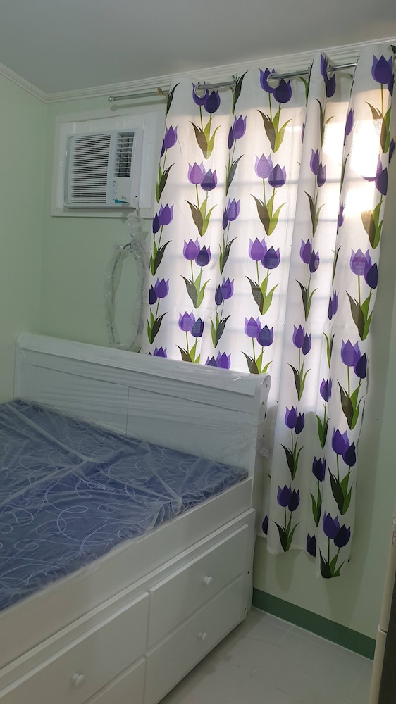 Peaceful Haven in Hermosa, Philippines - Entire House for Rent