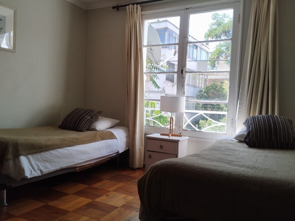 Casa y patio en mejor barrio de Santiago