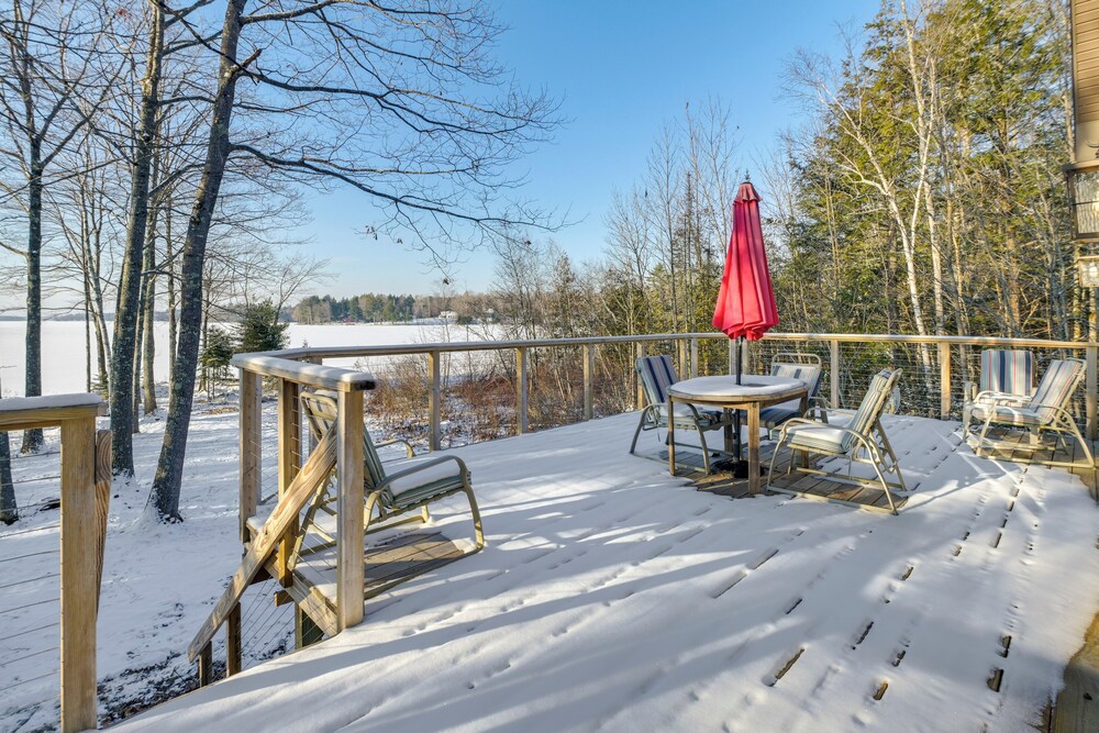 Hot Tub & Boat Dock: Waterfront Maine Retreat!