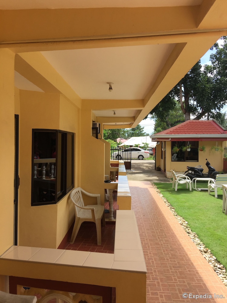 Cherrys Home Rooms For Rent