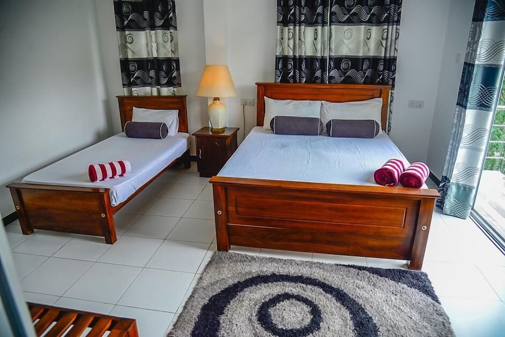 Kandy Blue Luxury Guesthouse view 4