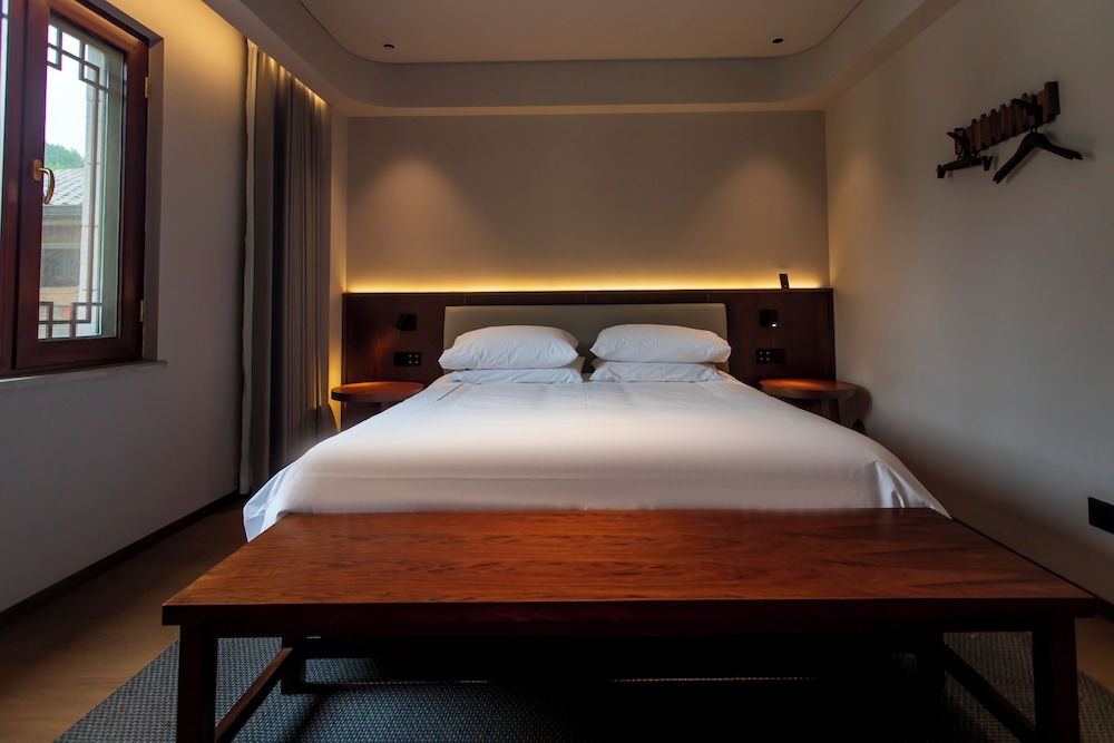Wu Yi Creekside Homestay