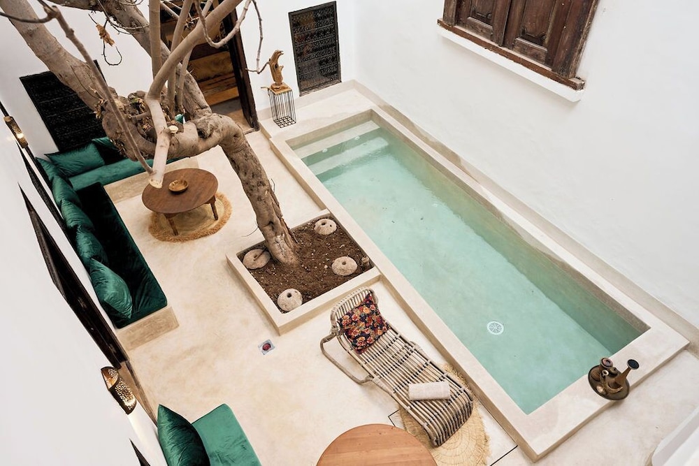 RIAD YLHA