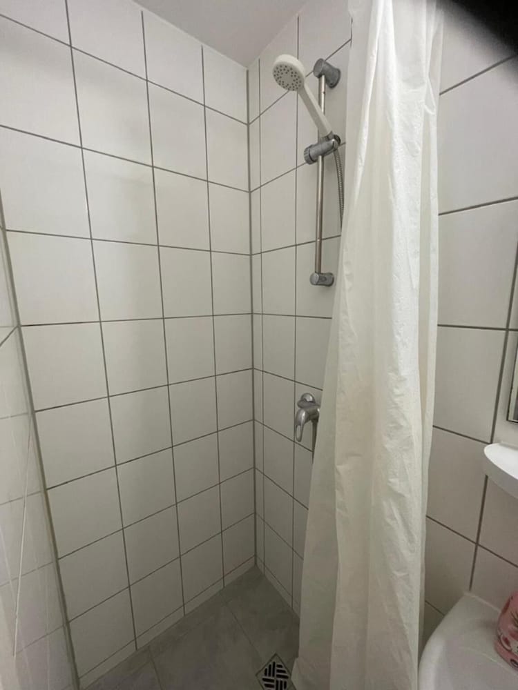 2-Rent Group Hostel Apartments SEN14
