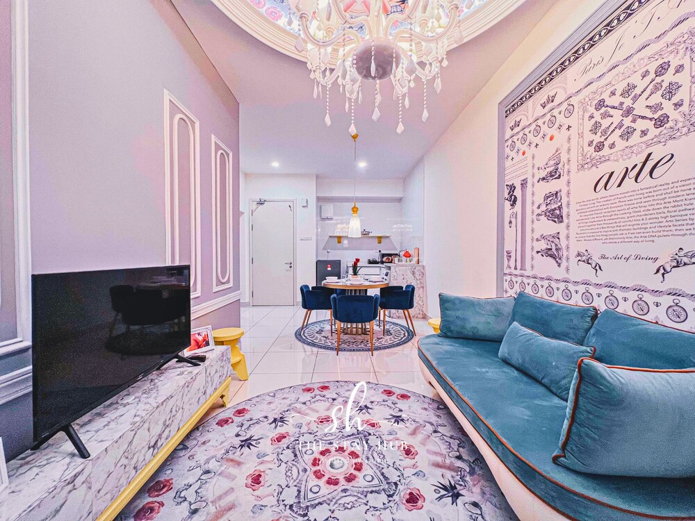 Arte Mont Kiara Luxury Suite by Stay Hub