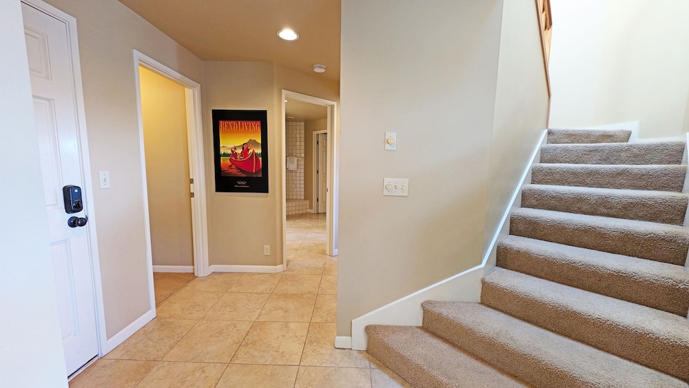 River Ridge 423a 2 Bedroom Condo