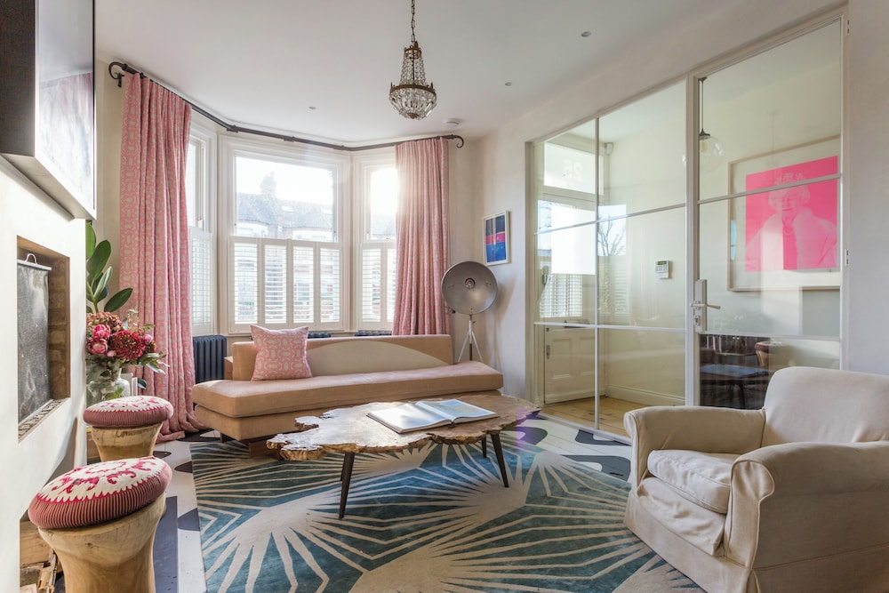 Barlby Road III by Onefinestay