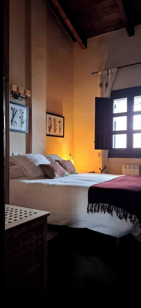 Charming Pyrenean House