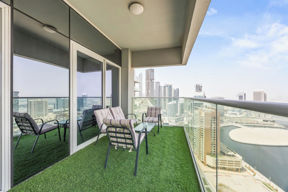 Luxury Apartments in Dubai Business Bay