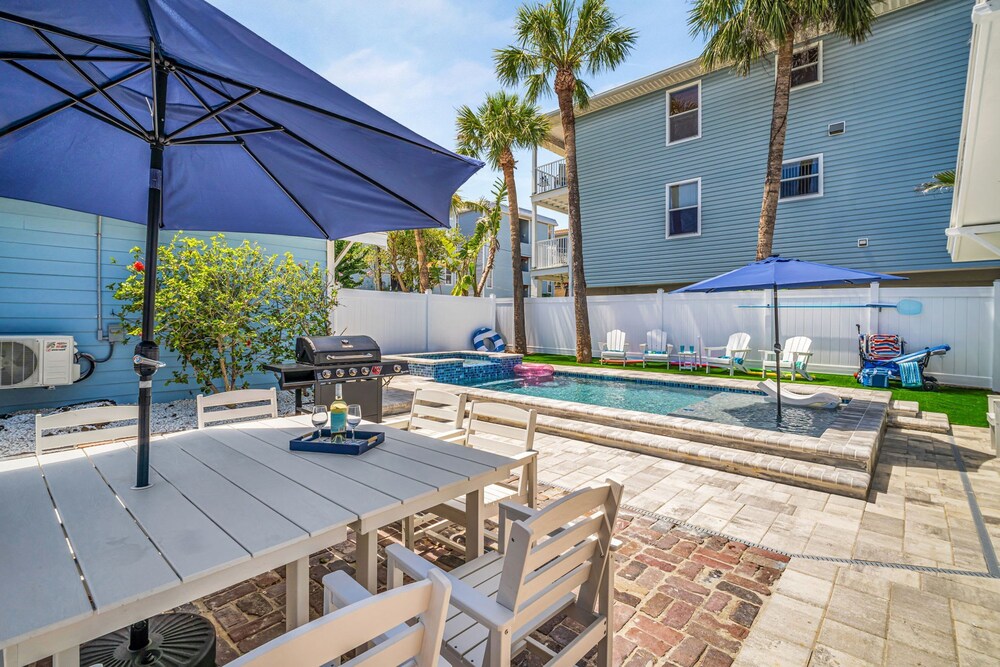 NEW Beach Envy 4BR Pool Spa Steps From Sand