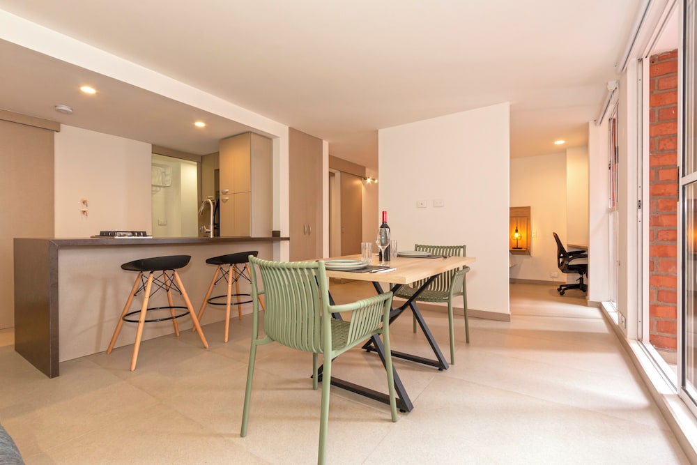 Edificio Casa Roma by Host Medellin