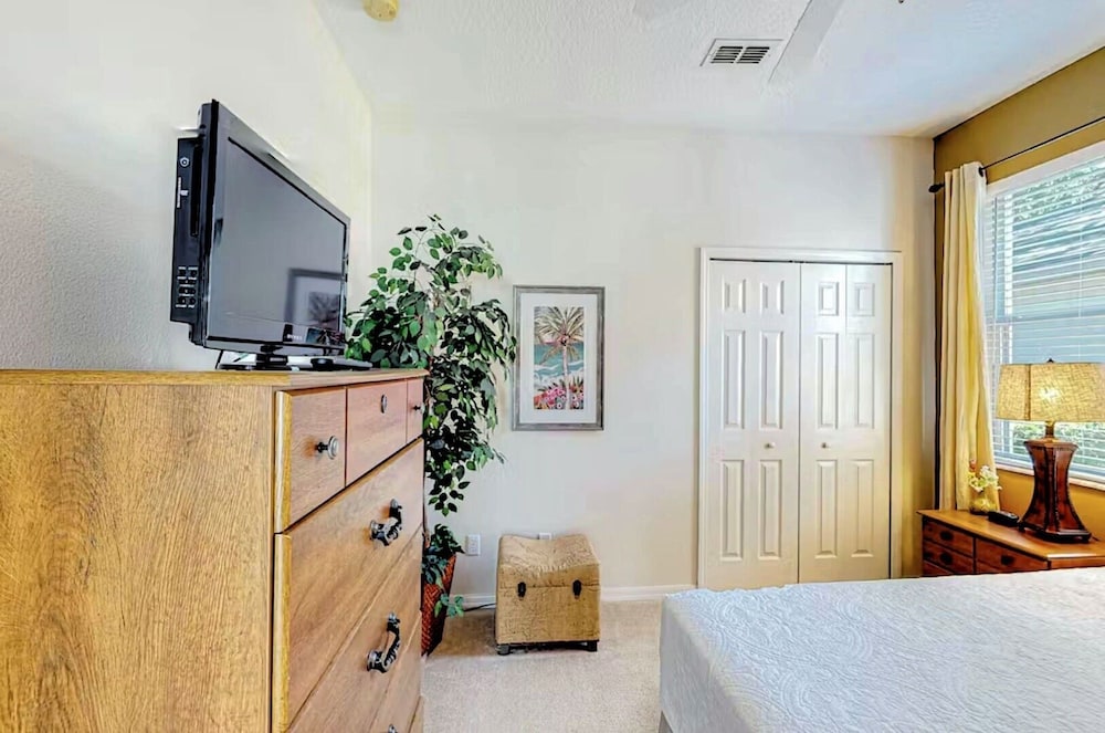 Wh136hc West Haven Vacation Home 5 Bedroom Home