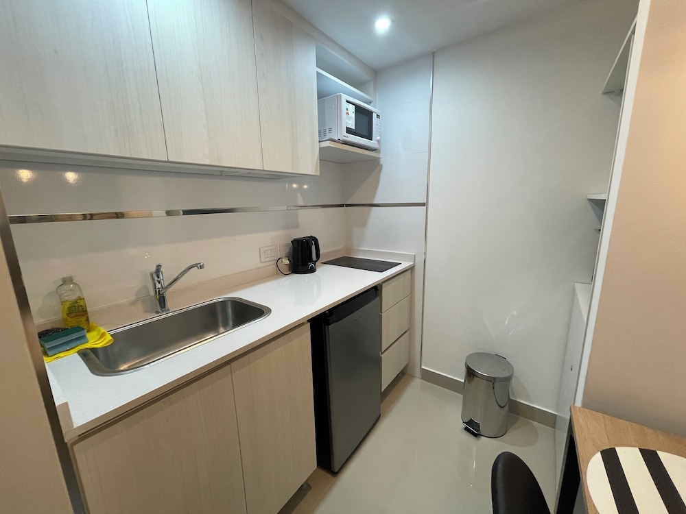 Ayres Suites Moreno