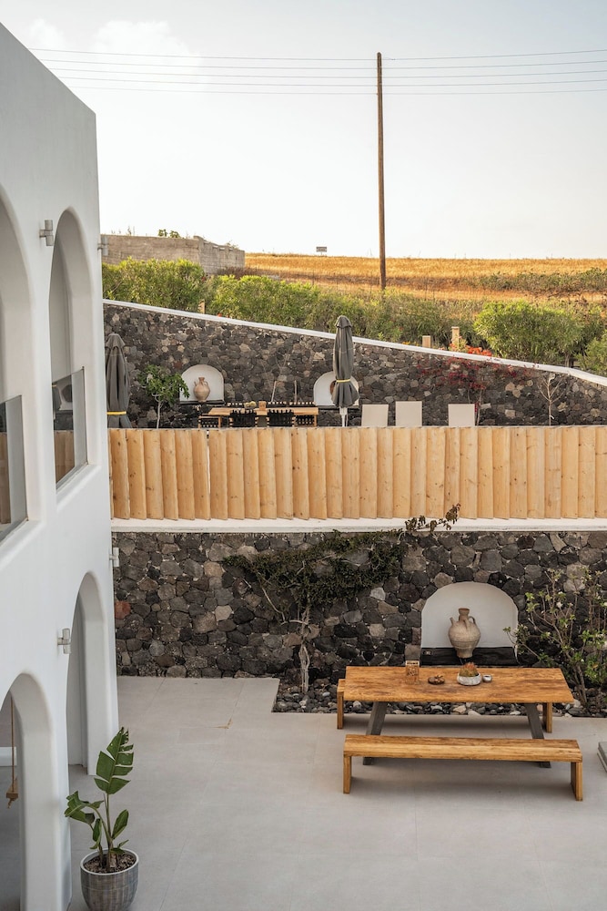 Amor Hideaway Villas