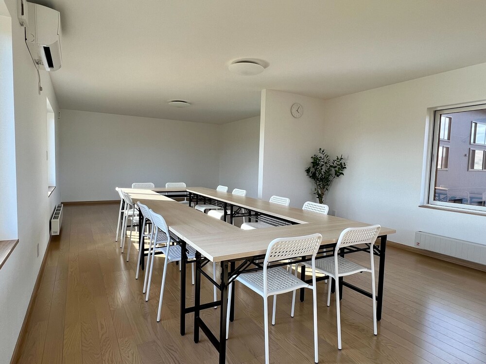 meeting & event spaces