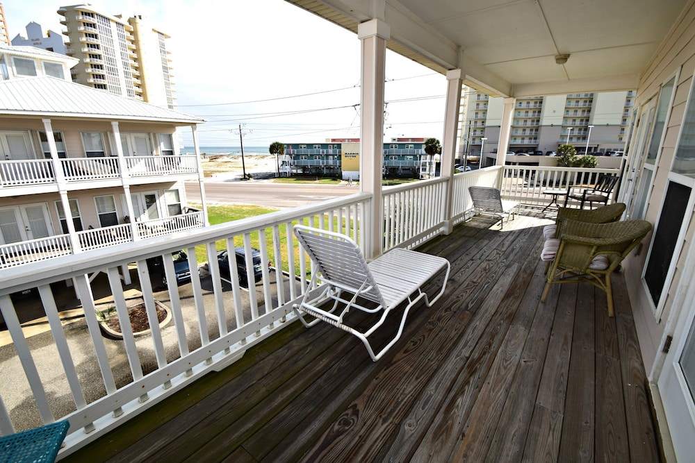 Spinnaker Pointe