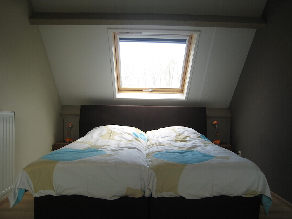 Photo 37