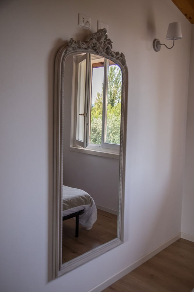 Elegant Lake Garda Villa With Garden