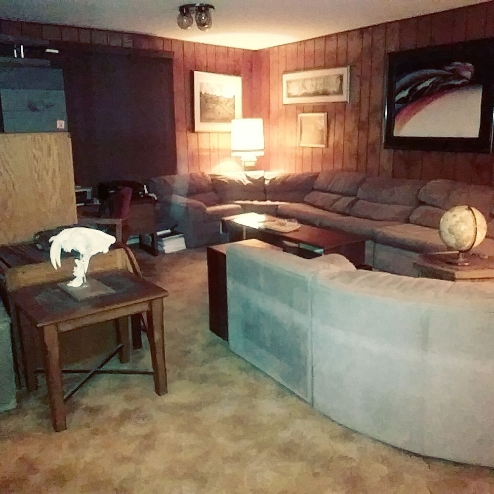 HOUSE OF FUTURE MASTER BEDROOM LANSING