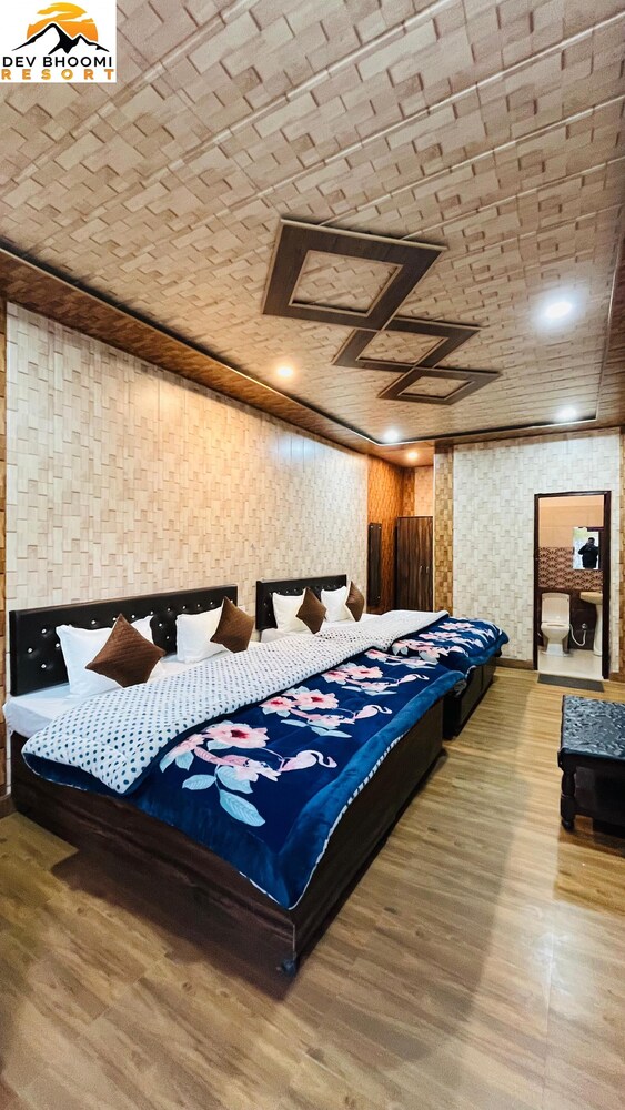 Dev Bhoomi Resort