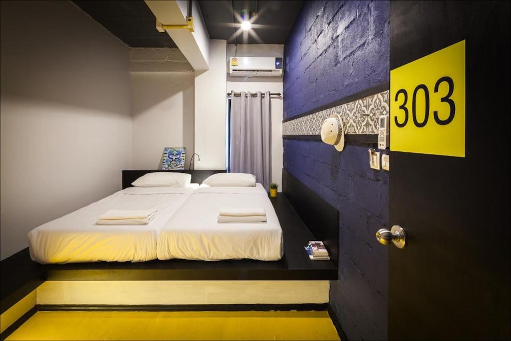Fulfill Phuket Hostel
