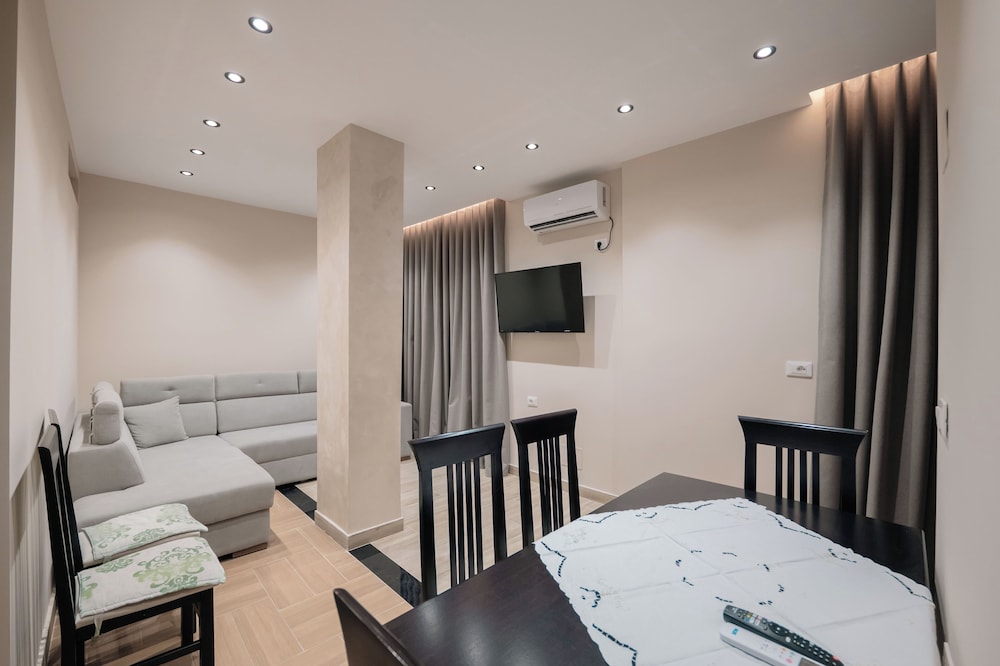 Trident Residence