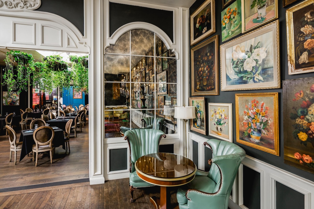 New Orleans Vacations - The Pontchartrain Hotel - Property Image 7