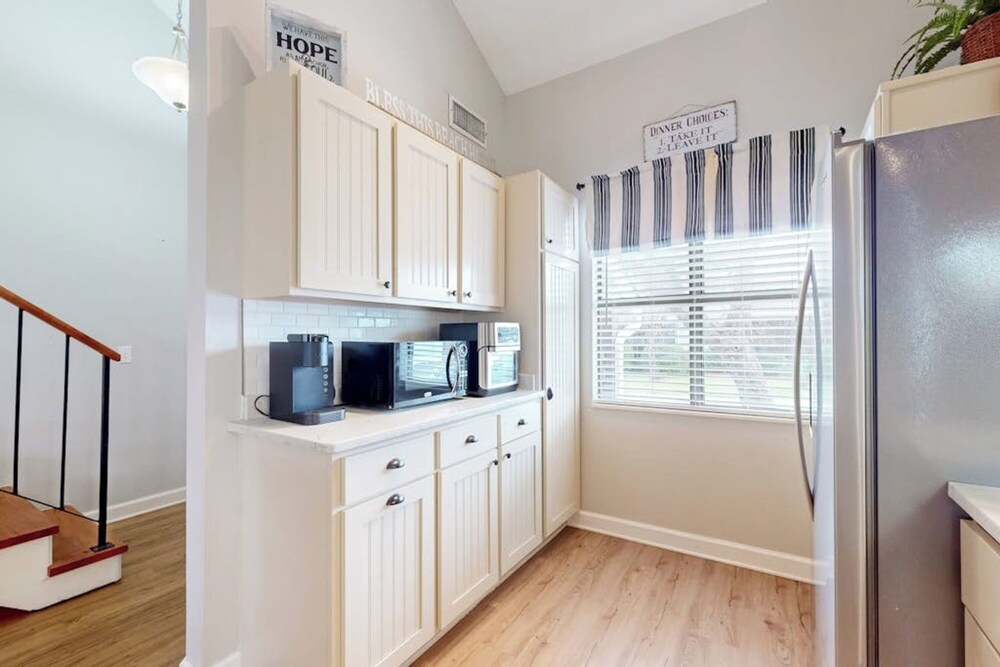 Mariner Lakes Condos