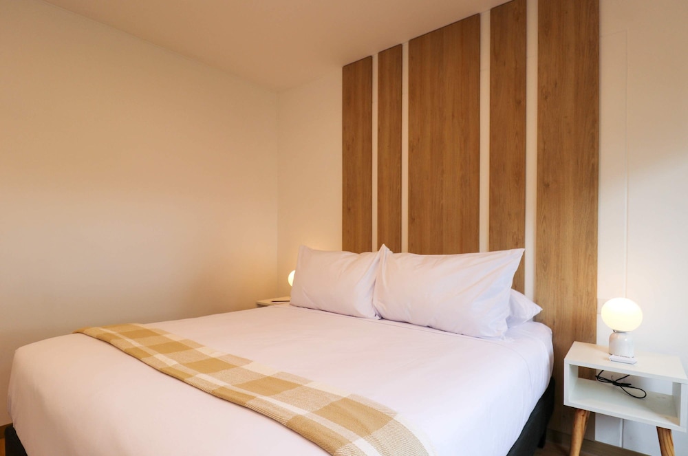 w Brilliant 1BR w Amazing Balcony in Miraflores