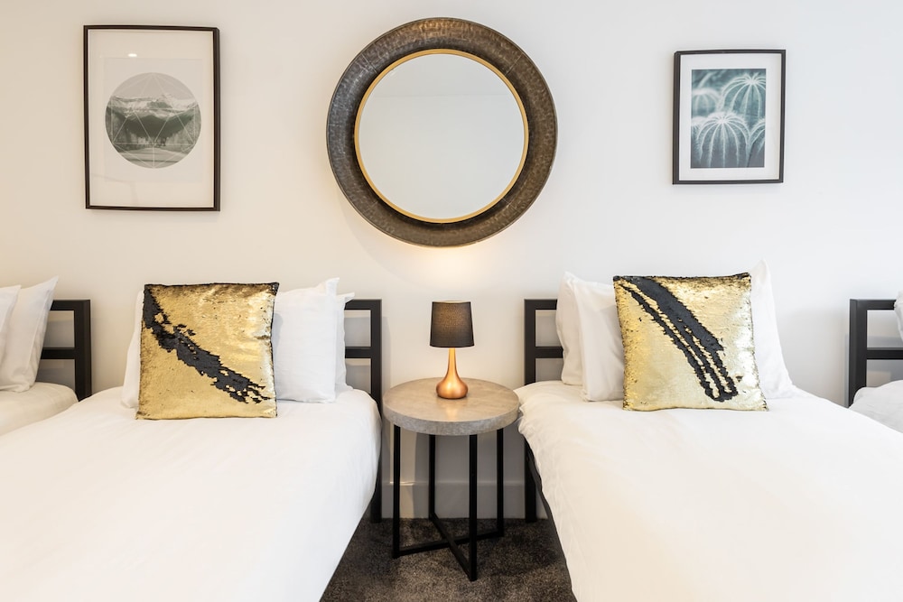 Host Stay Slater Street Apartments V