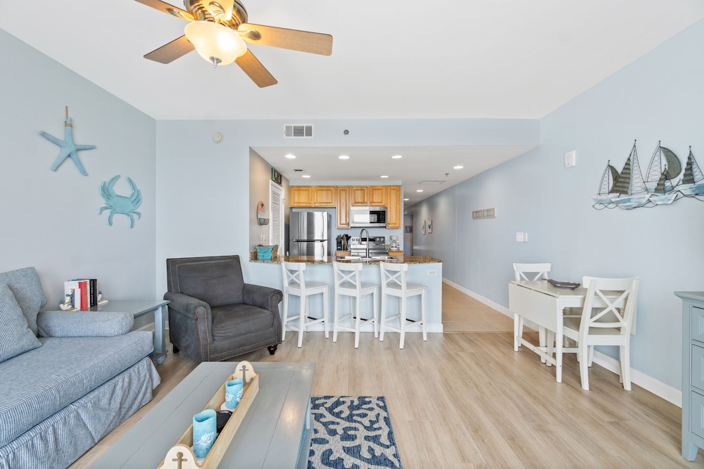Splash Beach Resort by Panhandle Getaways