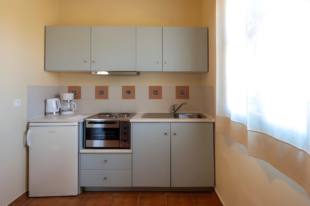 Samos Gem With Private Pool - Mantilada Village