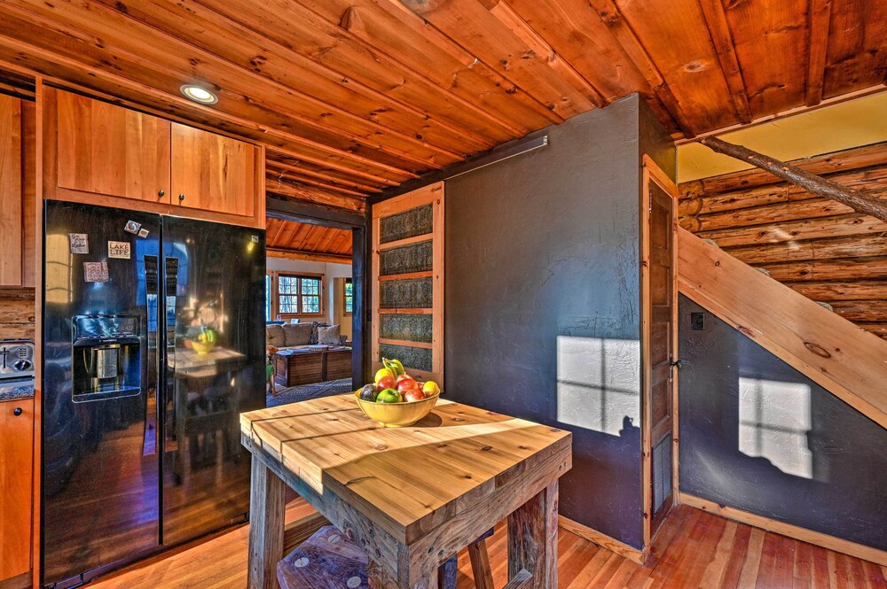 Log Cabin in Wilmington w/ New Hot Tub By Skiing! view 5