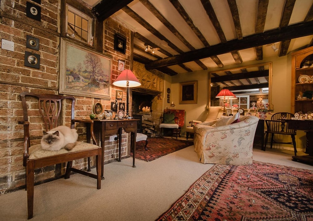 Tudor Cottage Bed & Breakfast Dorchester