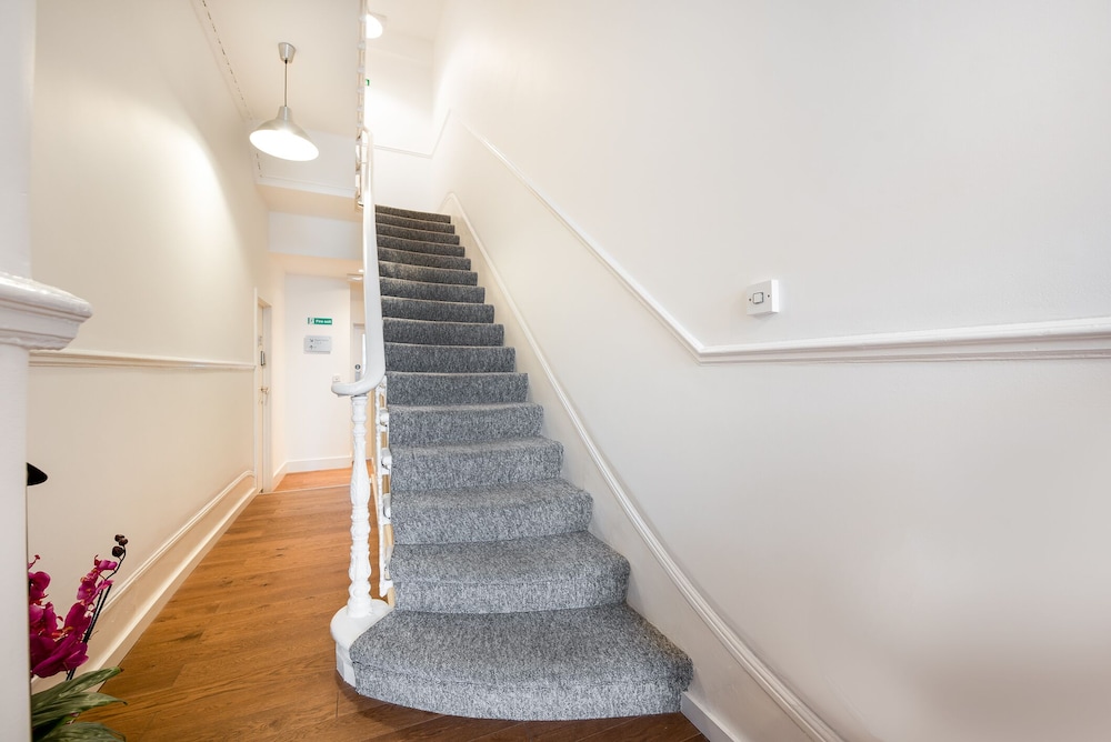 Bayswater by CAPITAL
