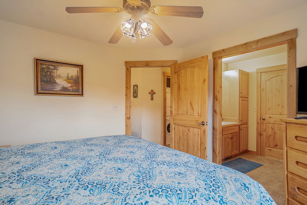 Solitude Condos - Estes Park CO