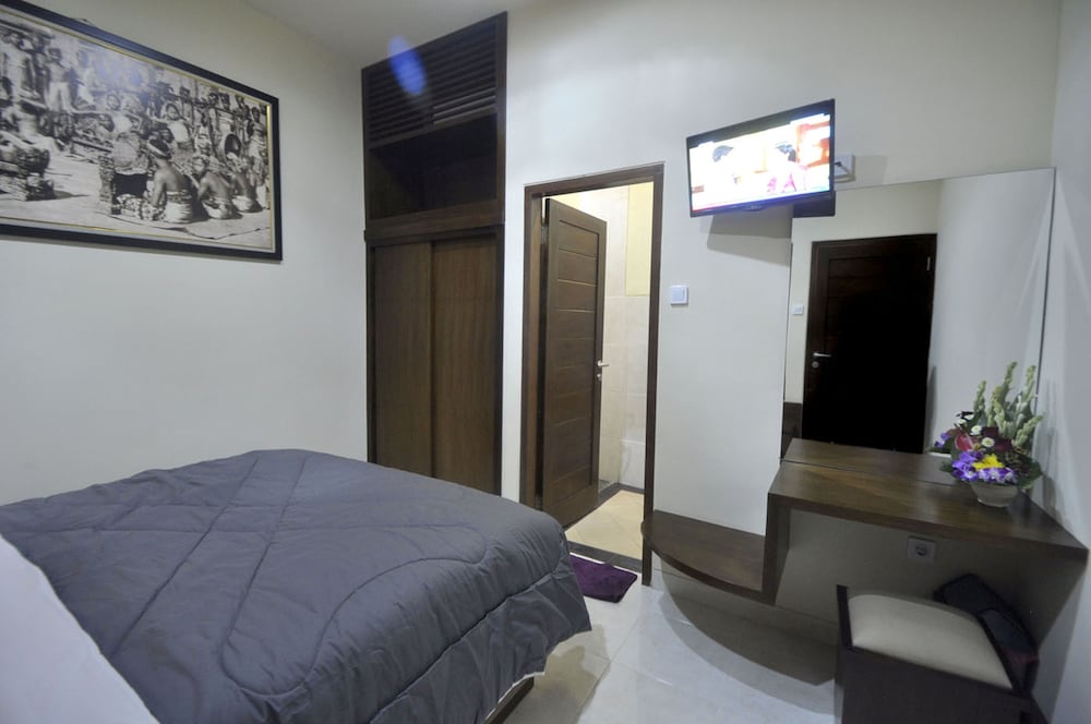 Kings House Kesari