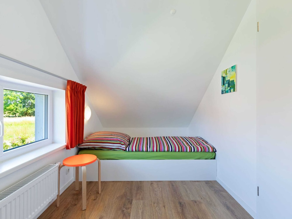 Charming Holiday Home in Zierow Near Seabeach