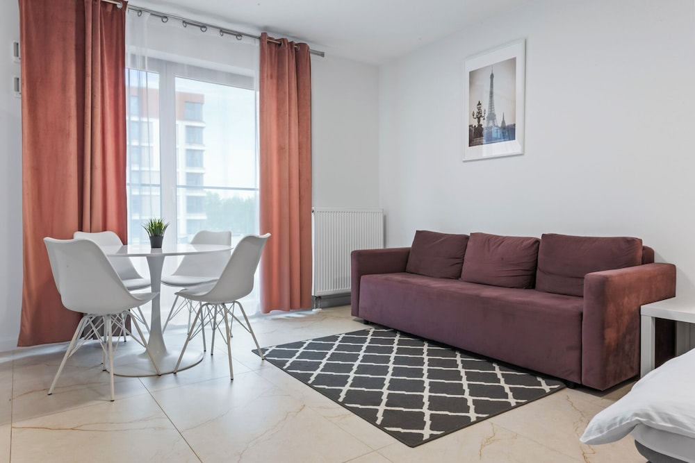 RentPlanet - Apartamenty na Pradze view 4