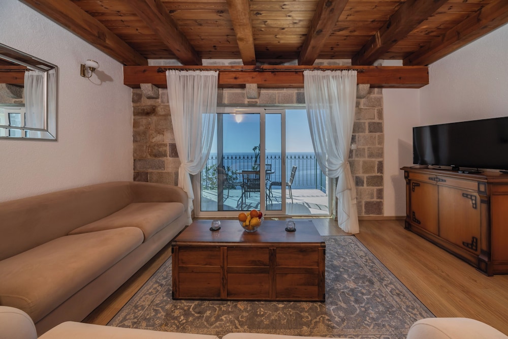 Olive Resort