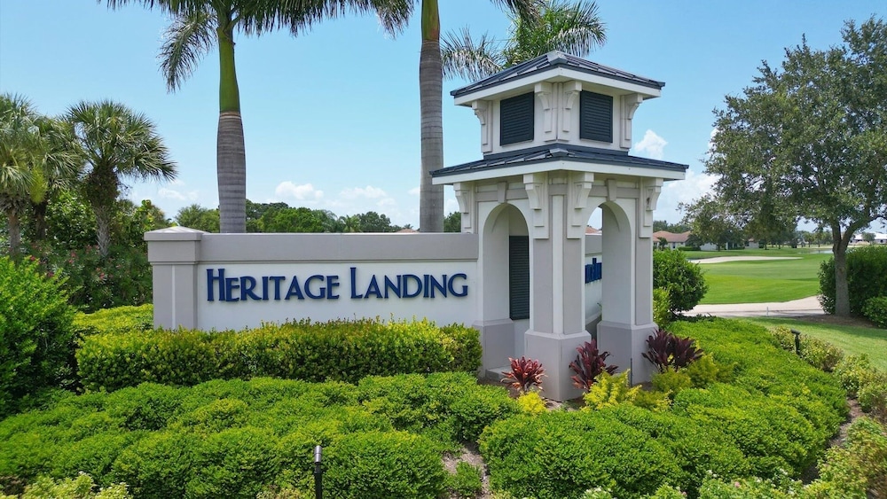 Heritage Landing Resort 30 night minimum 3 Bedroom Condo 3 Condo