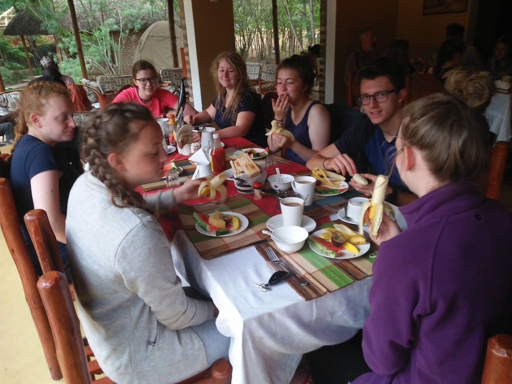 Irungu Forest Safari Lodge