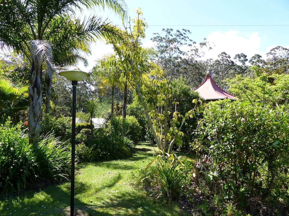 Pagoda Lodge