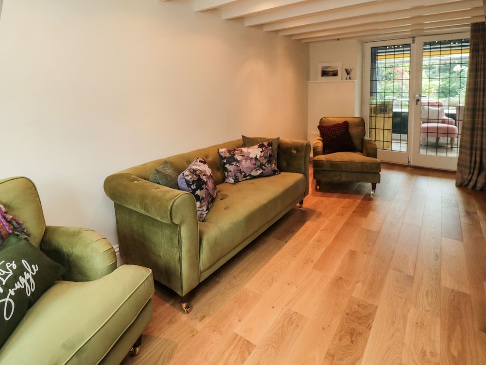 Inglenook Cottage