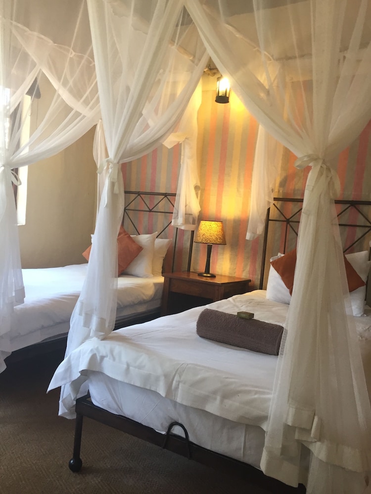 Izintaba Private Game Reserve view 3