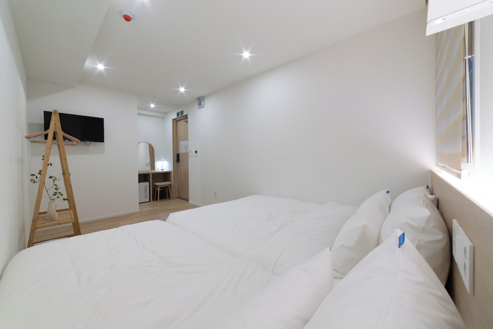 Hi Seoul Hostel Myungdong Central